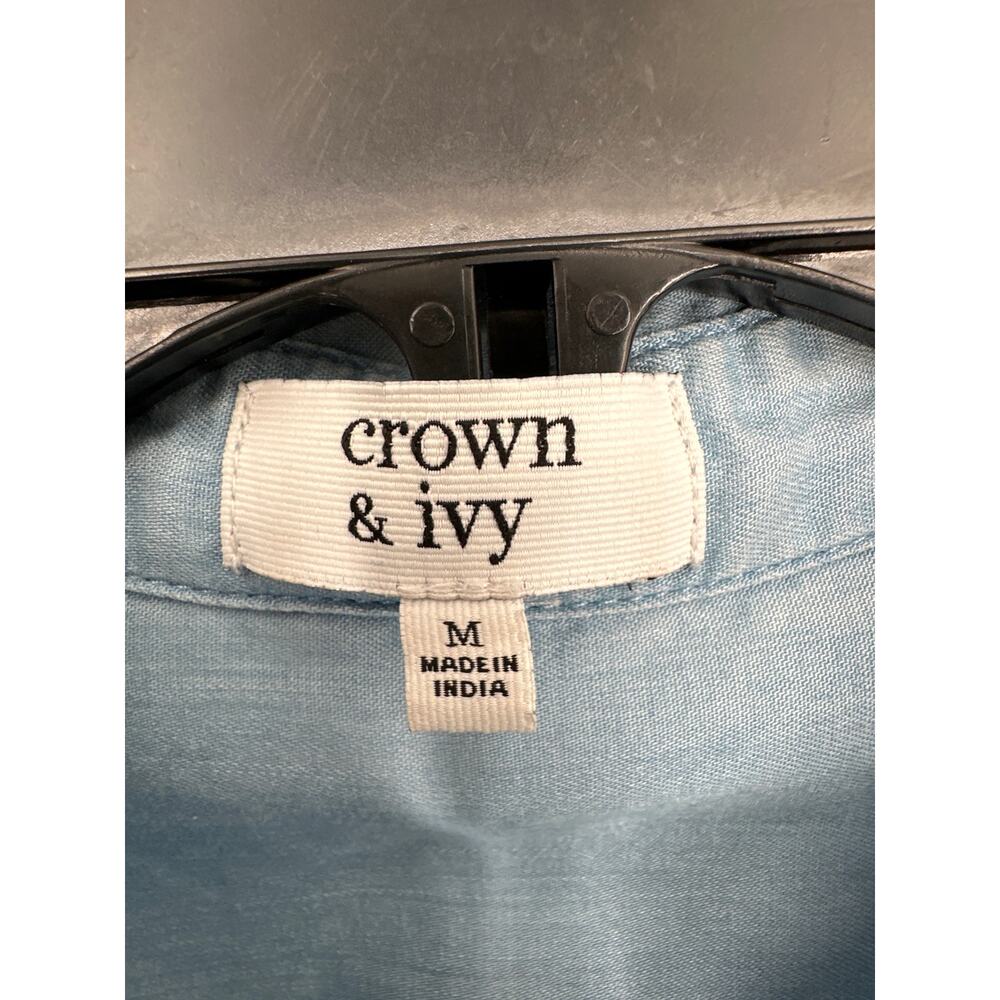 Crown Ivy Top Womens Medium Blue Chambray Elephant Print Button Casual Boho - Picture 2 of 8